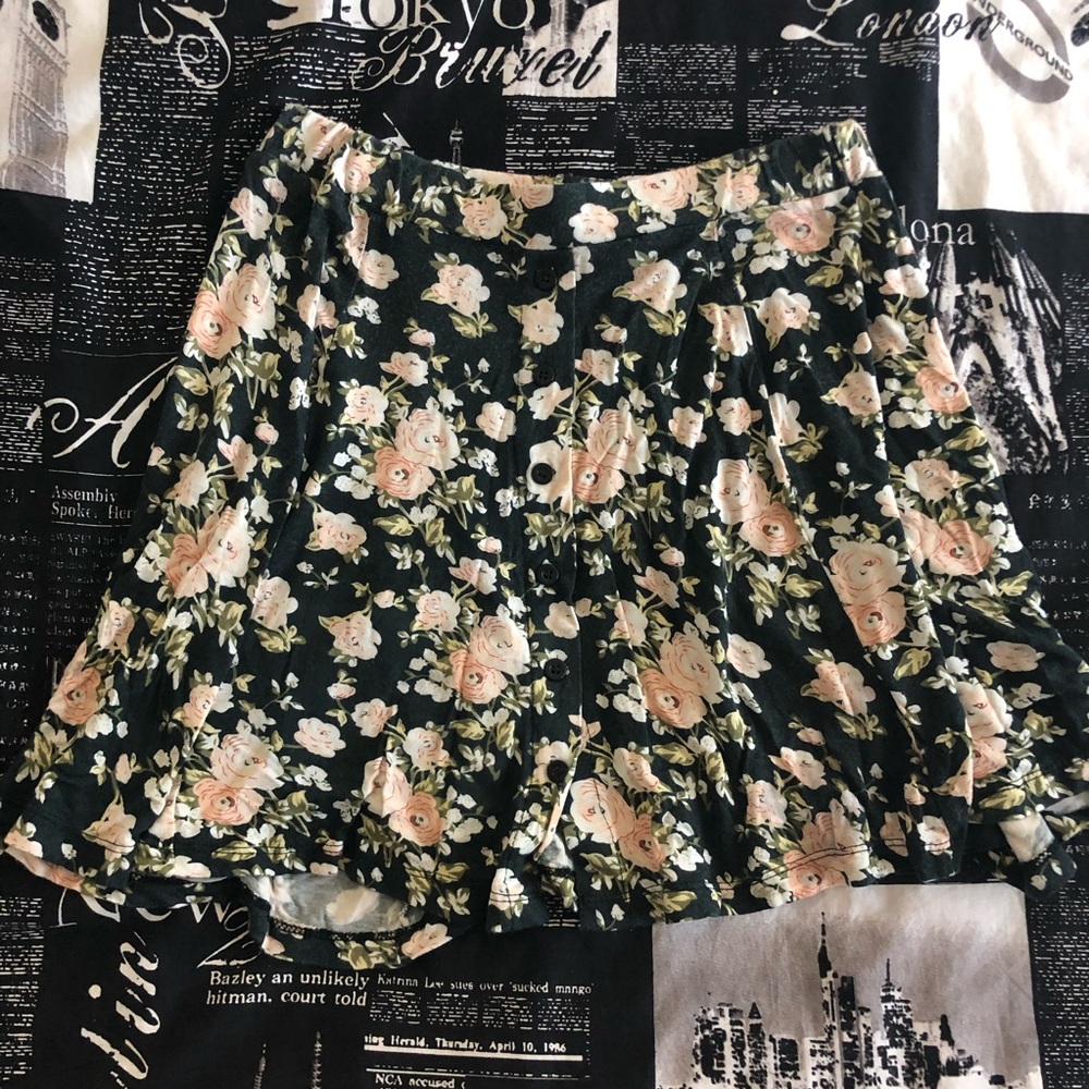 Flower print skirt